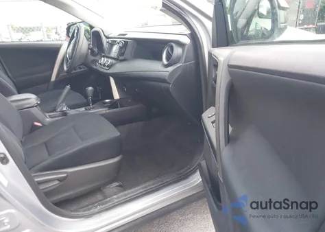 2017 Toyota Rav4 Le z USA, uszkodzony, nr VIN 2T3ZFREV8HW317952